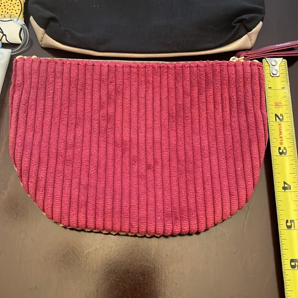 Set of 4 Ipsy Makeup Bags - Picture 4 of 8